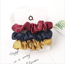 Load image into Gallery viewer, 3Pcs Vintage Scrunchie Set Elastic Hair Bands - Astrata Trial Store