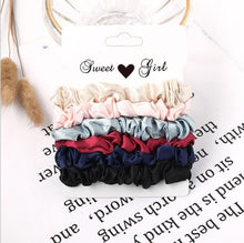 Load image into Gallery viewer, 3Pcs Vintage Scrunchie Set Elastic Hair Bands - Astrata Trial Store
