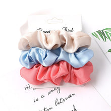 Load image into Gallery viewer, 3Pcs Vintage Scrunchie Set Elastic Hair Bands - Astrata Trial Store
