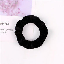 Load image into Gallery viewer, 3Pcs Vintage Scrunchie Set Elastic Hair Bands - Astrata Trial Store
