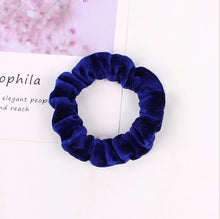 Load image into Gallery viewer, 3Pcs Vintage Scrunchie Set Elastic Hair Bands - Astrata Trial Store
