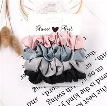 Load image into Gallery viewer, 3Pcs Vintage Scrunchie Set Elastic Hair Bands - Astrata Trial Store
