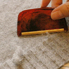Load image into Gallery viewer, Mini Portable Lint Remover - Astrata Trial Store
