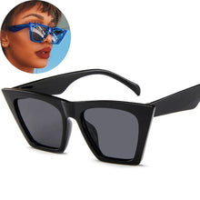 Load image into Gallery viewer, Vintage Shades Goggles - Astrata Trial Store
