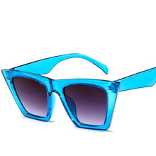Load image into Gallery viewer, Vintage Shades Goggles - Astrata Trial Store
