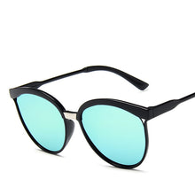 Load image into Gallery viewer, Cat Eye Style Sunglasses - Astrata Trial Store
