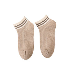 Load image into Gallery viewer, Winter Women's Socks - Astrata Trial Store
